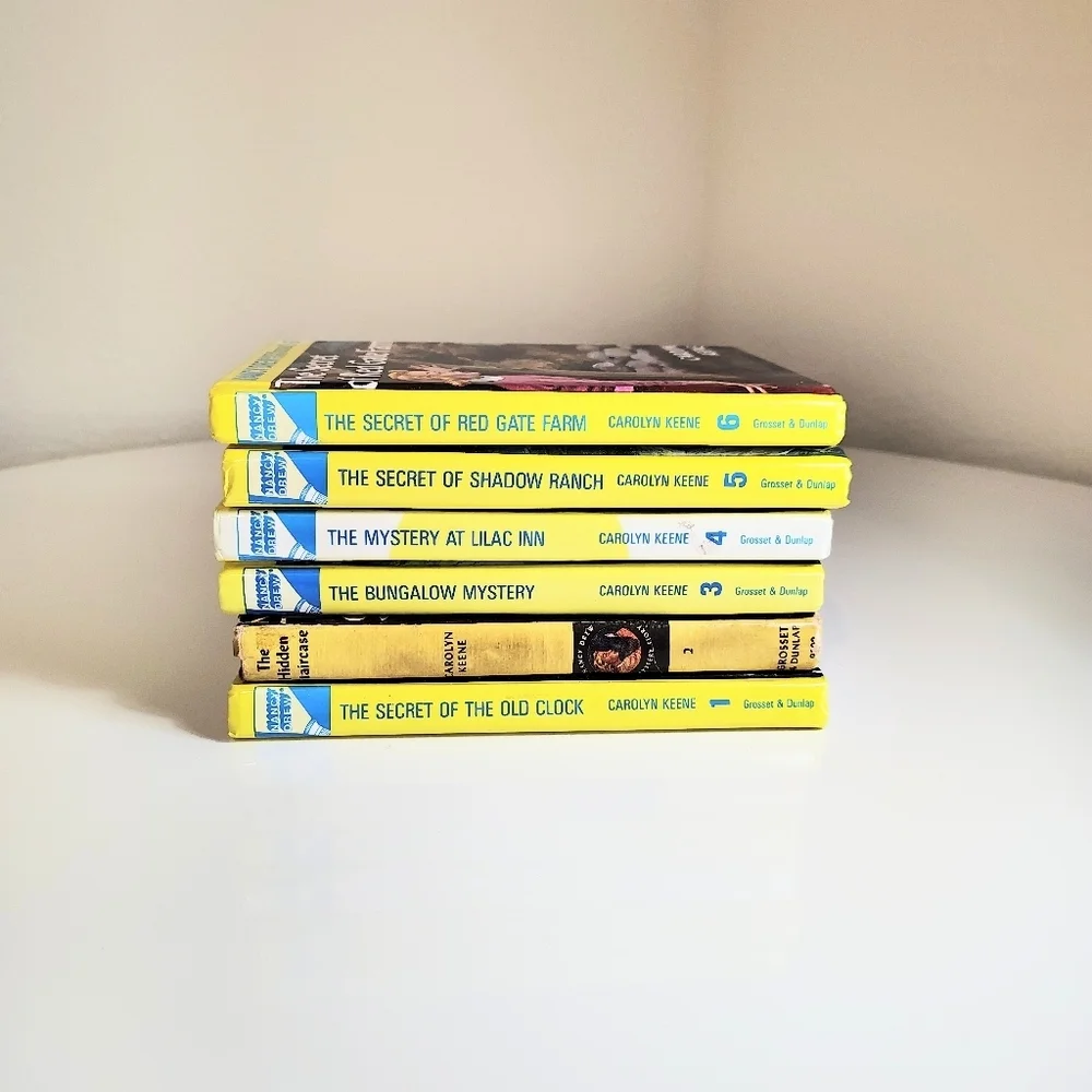 Nancy Drew Book Set - The Bungalow Mystery & More